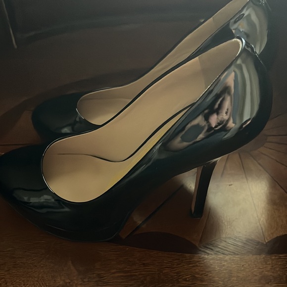 Joan and David - Picture 3 of 5